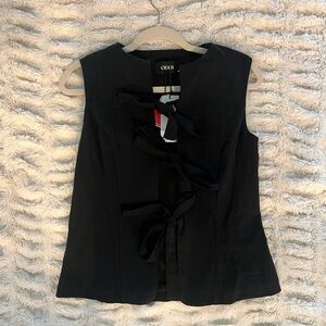 Cider Elegant Black Tie-Front Blouse